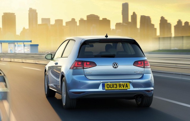 New Volkswagen Golf BlueMotion (2).jpg